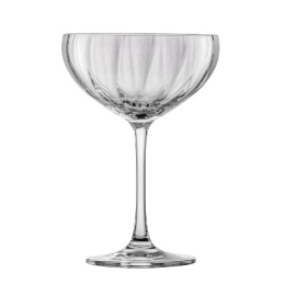 4 coupes a champagne...